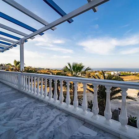 Stavros Aparthotel 3*