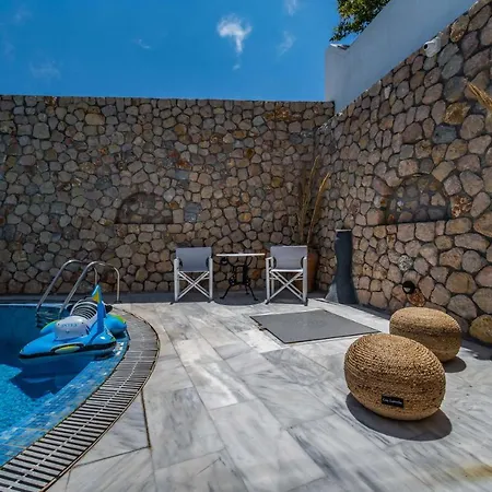 Stavros Apartahotel Karterados (Santorini)