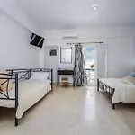 Apart Otel Stavros