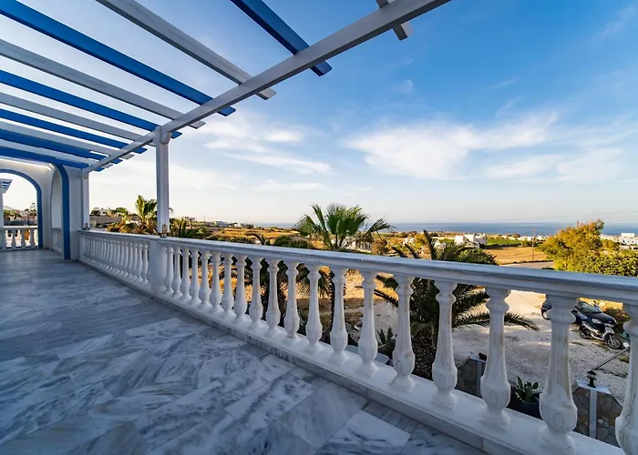 Stavros Aparthotel 3*