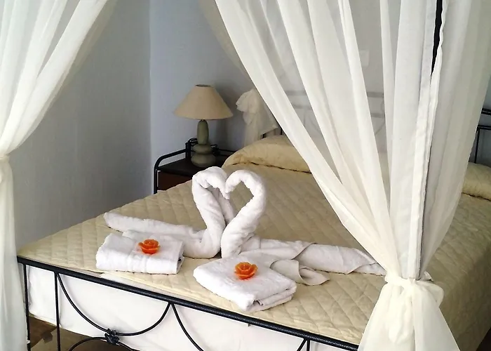 Stavros Aparthotel Karterados (Santorini)