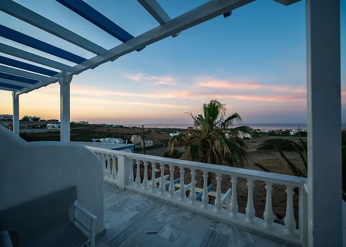 Stavros Aparthotel Karterados (Santorini)